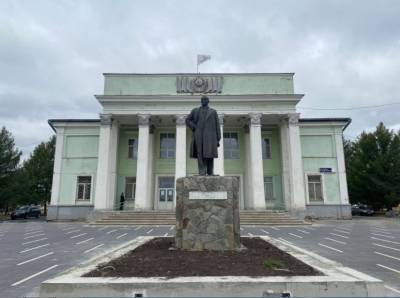 Областные власти выселяют из здания челябинский фонд экс-депутата Госдумы