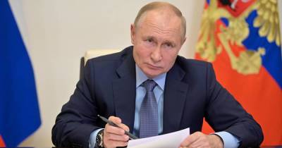 Путин поддержал введение нерабочих дней в ноябре
