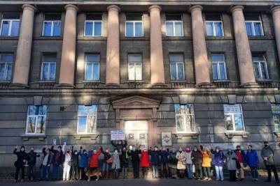 Петербуржцы бьют тревогу из-за появления подстанции напротив здания ВНИИБ