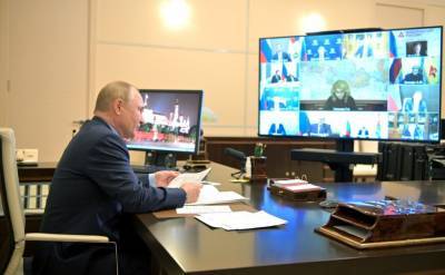 Путин одобрил нерабочие дни с 30 октября по 7 ноября