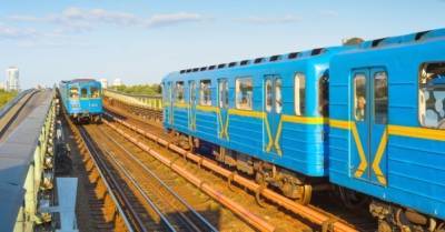 &quot;Тянуть больше невозможно&quot;: Власти Киева анонсировали подорожание проезда в транспорте