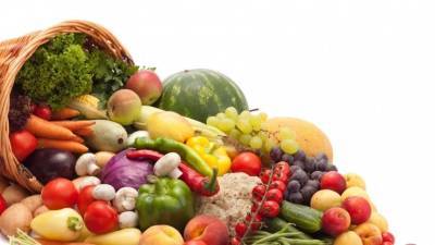 Красивые и коварные: почему нельзя покупать мытые овощи и фрукты