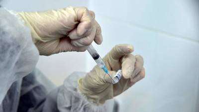 В Калмыкии ввели обязательную вакцинацию от COVID-19 для ряда категорий граждан