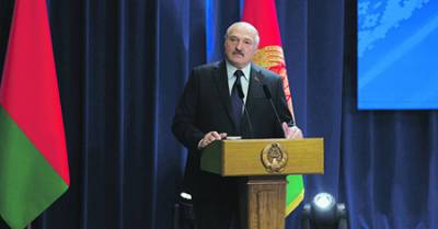 Лукашенко готовится к стерильному референдуму