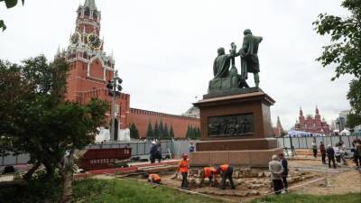 Эксперты рассказали об уникальности и тайнах памятника Минину и Пожарскому