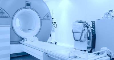 Аппарат МРТ засосал кислородный баллон и погубил пациента - ren.tv - Китай - Южная Корея