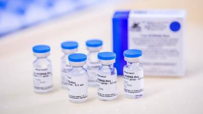 ВОЗ возобновила процедуру одобрения вакцины «Спутник V»