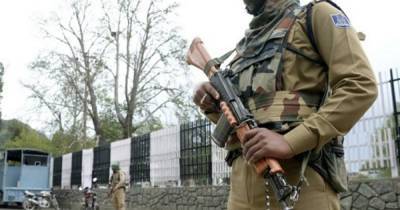 Столкновения в Кашмире: убиты четверо боевиков и один солдат