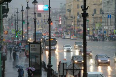 Дождь в Петербурге не закончится в четверг