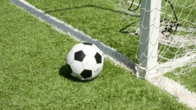 Кудесницы мяча: в Азербайджане набирает популярность женский футбол