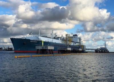 Литва готовится выкупить танкер СПГ Independence