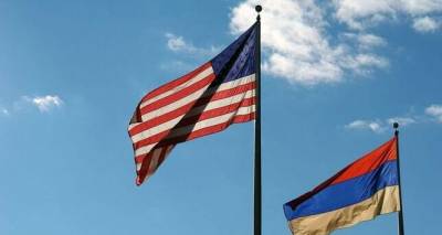 В правительстве Армении обсудили с послом США план реформ