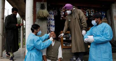 Индия сделала миллиард прививок от COVID-19