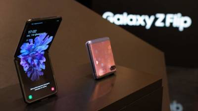 Суд запретил продажу десятков моделей смартфонов Samsung в России