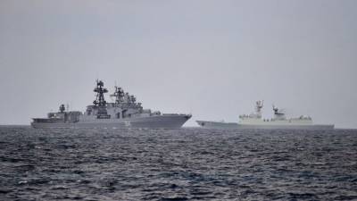Читатели японского издания «Асахи» взволнованы маневрами ВМФ России и Китая