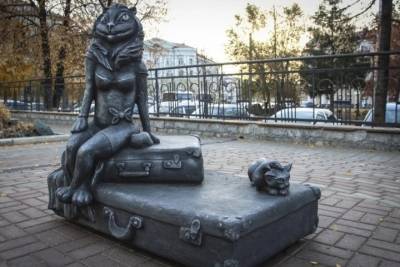 В Кургане демонтировали скульптуру кошки, возмутившую жителей