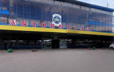 Центральный автовокзал Киева потерял 40% рейсов
