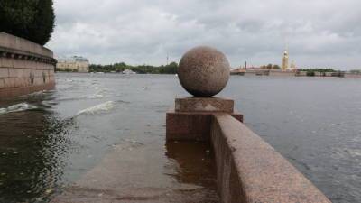 В пятницу Петербург ждет очередное наводнение