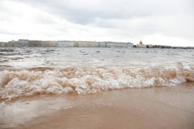 В пятницу в Петербурге ожидается наводнение