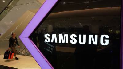 Юрист усомнился в исчезновении смартфонов Samsung в ближайшее время