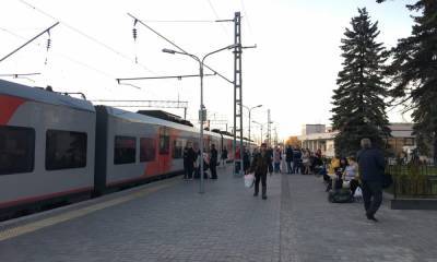 В РЖД отказались отменять дополнительные поезда на нерабочие дни