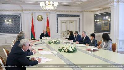 Лукашенко боится двоевластия