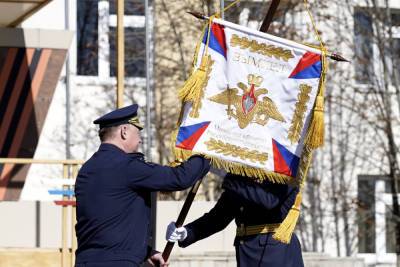 Десантный полк в Ставрополе получил вымпел Минобороны РФ