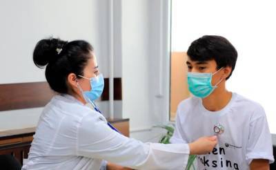 В Узбекистане продлили крайний срок для получения скидок при оплате контракта в вузы для вакцинированных студентов