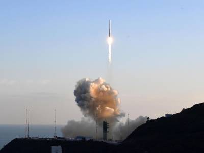 Южная Корея запустила свою первую космическую ракету. Миссия завершилась неудачно