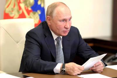 Путин описал ситуацию в мире поговоркой «своя рубашка ближе к телу»