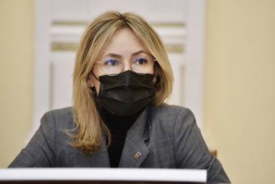 Сенатор Татьяна Сахарова вошла в состав комитета по бюджету и финансовым рынкам