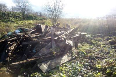 Госэконадзор не допустил незаконного сброса отходов в Волосовском районе