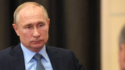 Путин призвал не упускать возможности в эпоху перемен и кризиса