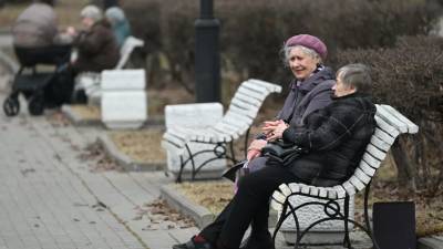 В фонде «Память поколений» дали советы по заботе о пожилых родственниках во время нерабочих дней