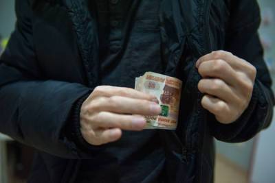 Астраханец получил условный срок за незаконно полученные 1,2 млн рублей
