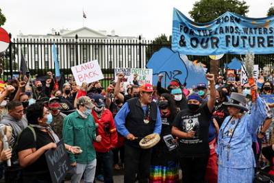 Напуганные проблемами с климатом американцы устроили голодовку у Белого дома