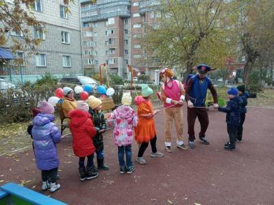 Новая детская площадка появилась в Октябрьском районе