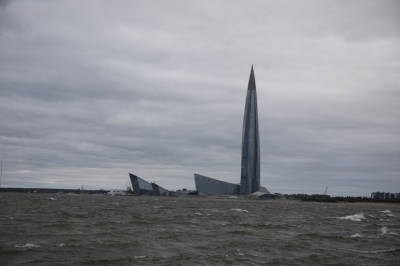 В пятницу в Петербурге будет до +9, но со штормовым ветром и дождем