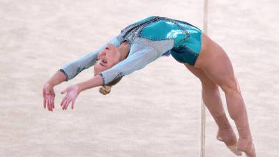 Российская гимнастка Ангелина Мельникова завоевала золото на чемпионате мира