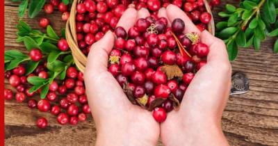 От тромбов, холестерина и для долголетия: польза популярной ягоды