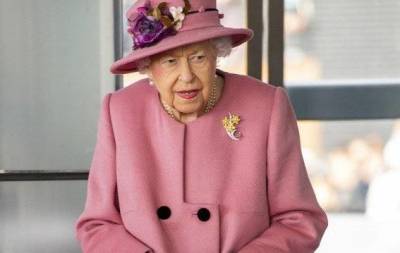 Ей нужен отдых: королева Елизавета отменила свою поездку в Северную Ирландию по совету врача