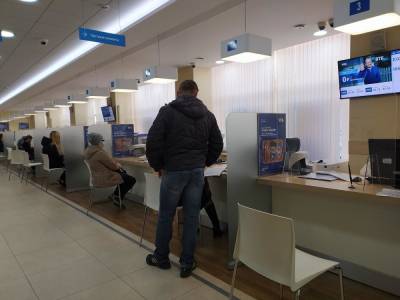 ВТБ определил график обслуживания розничных клиентов в Новосибирской области в нерабочие дни