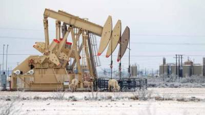 Прогноз на «мягкую зиму» в США развернул нефть вниз