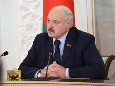 Лукашенко снова пригрозил чиновникам