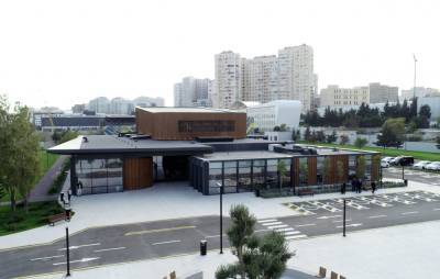 Президент Ильхам Алиев, Первая леди Мехрибан Алиева и их дочь Лейла Алиева приняли участие в открытии Центра инклюзивного развития и творчества DOST в Баку