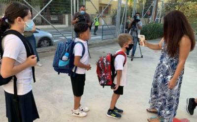 Вся информация о заражениях в кипрских школах
