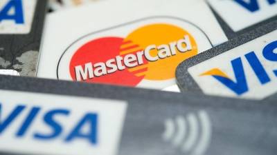Кредитные карты: где скрываются дополнительные расходы?