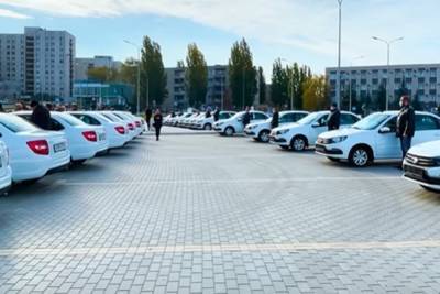 Центральным районным больницам Белгородской области передали 43 новых авто