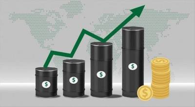 Цена на нефть вновь приблизилась к многолетнему максимуму. Brent стоит более $85 за баррель