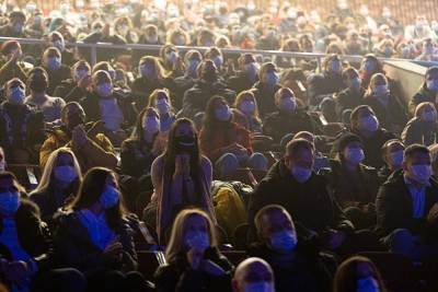 Челябинские власти не приняли решение о порядке проведения концертов во время локдауна